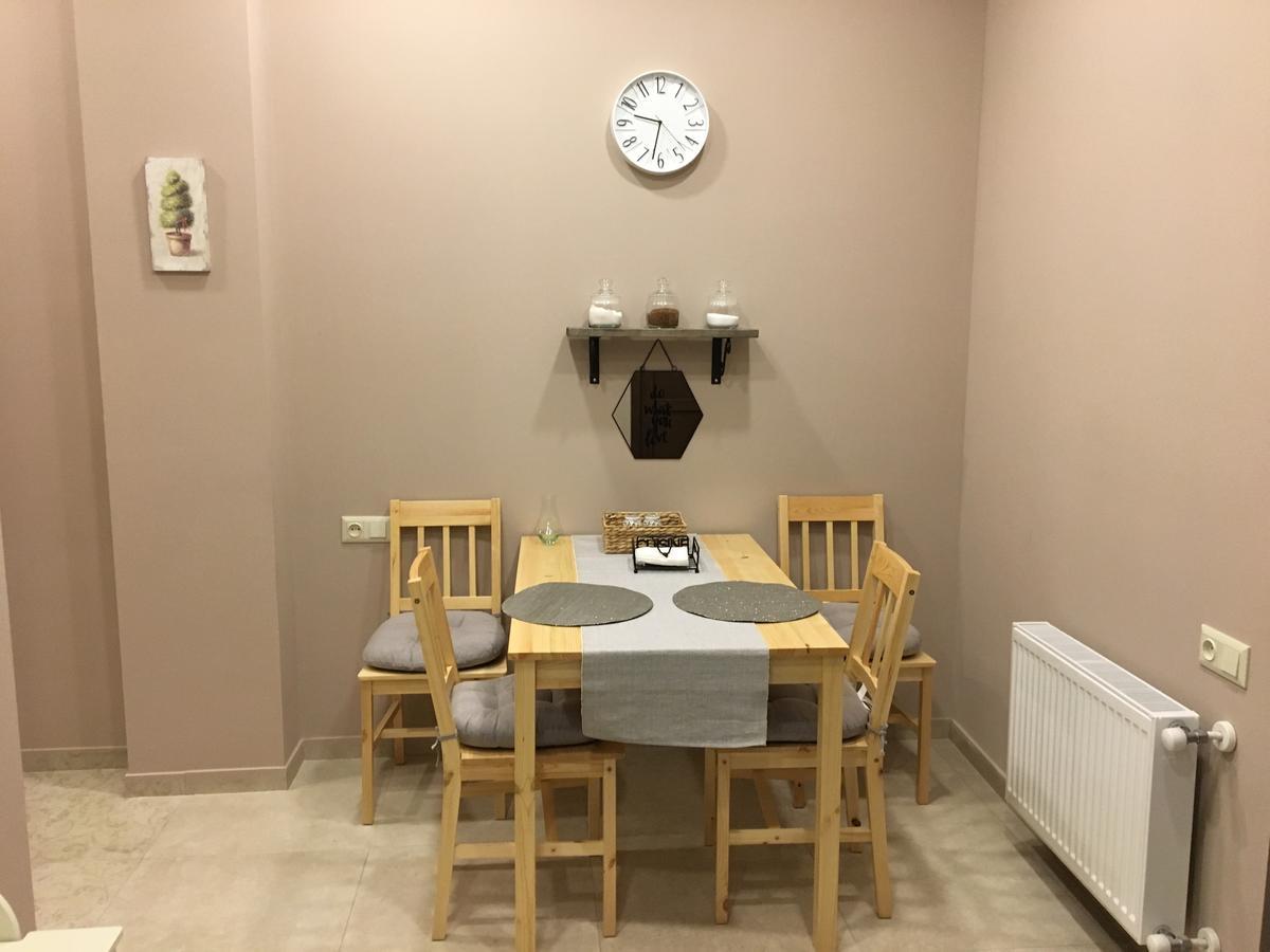 Tbilisi Loa Apartment ภายนอก รูปภาพ