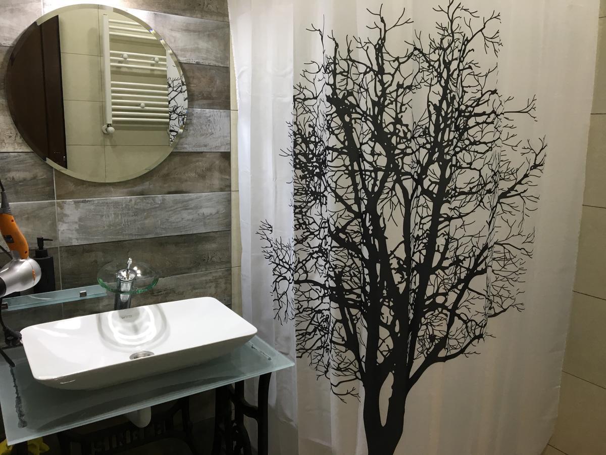 Tbilisi Loa Apartment ภายนอก รูปภาพ
