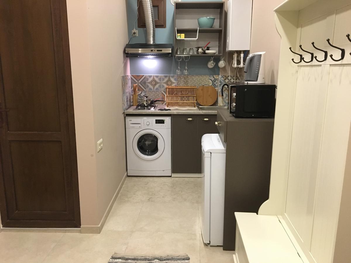 Tbilisi Loa Apartment ภายนอก รูปภาพ