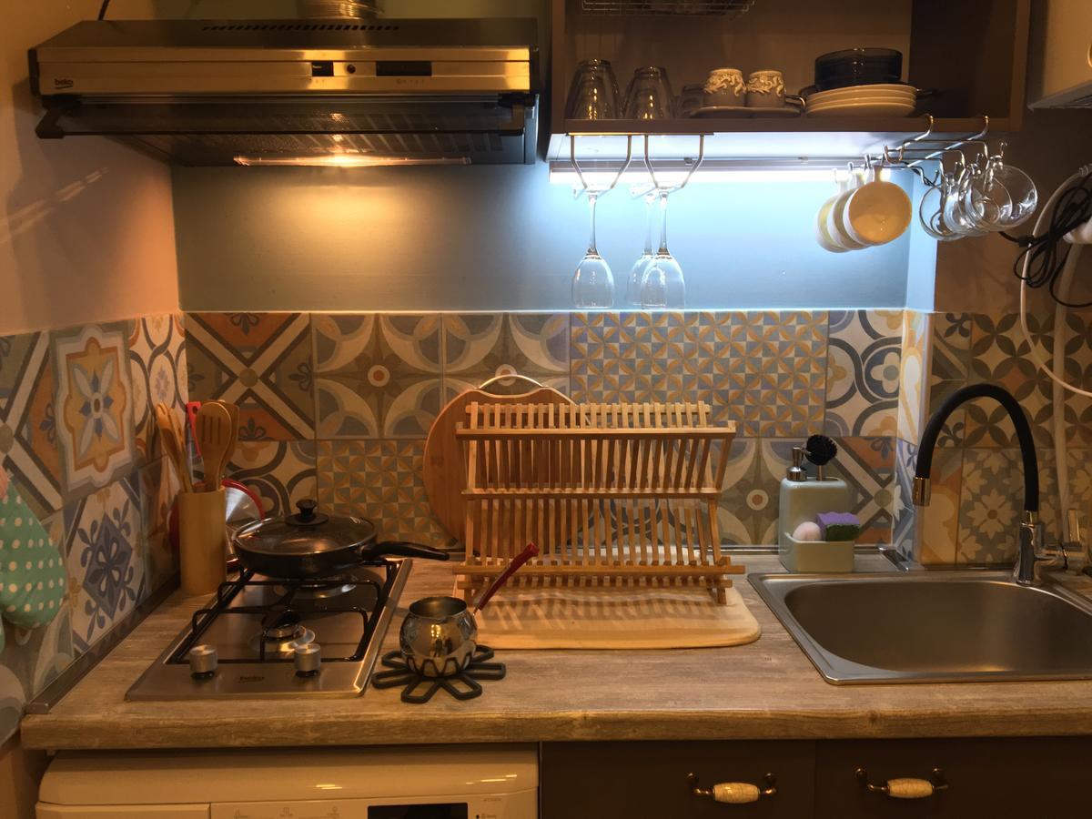 Tbilisi Loa Apartment ภายนอก รูปภาพ