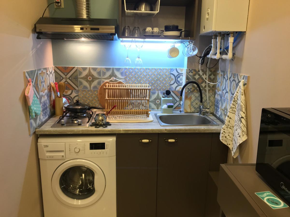 Tbilisi Loa Apartment ภายนอก รูปภาพ