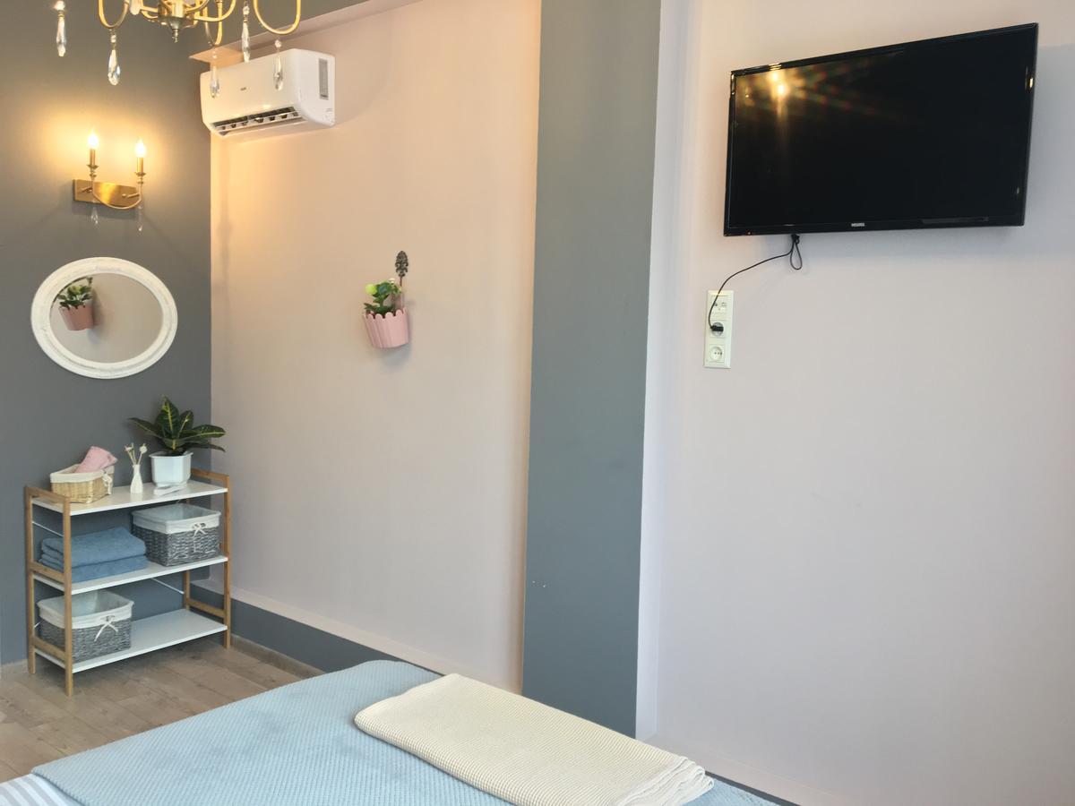 Tbilisi Loa Apartment ภายนอก รูปภาพ